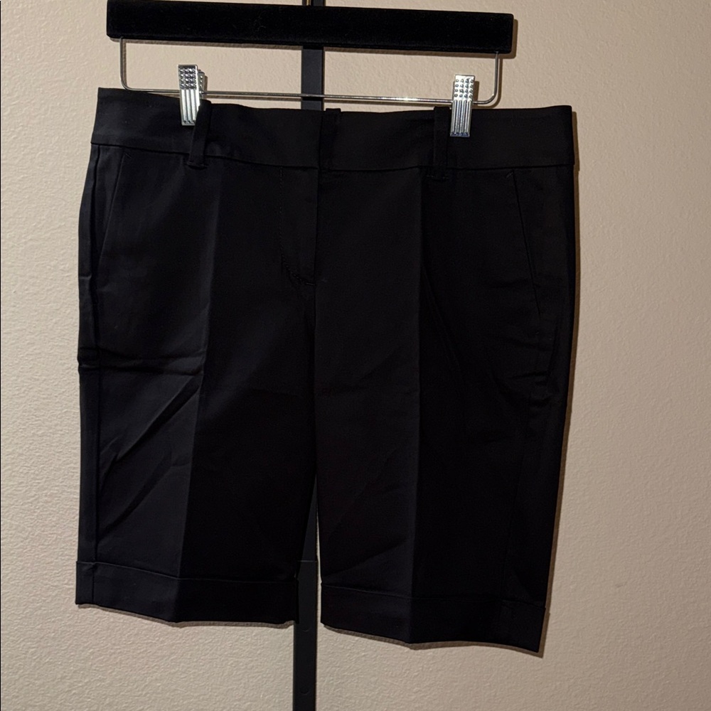 NWT $48 Ann Taylor Boardwalk Shorts Black Women's Petite Size 8P